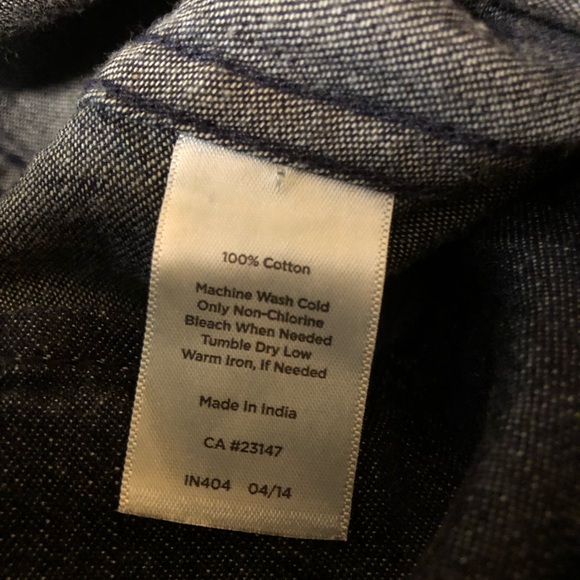 Talbots Size 10, dark blue jeans shirt, long sleeves. - Picture 10 of 11